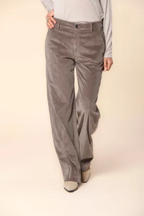 New York Straight women's chino pants in velvet corduroy straight fit 