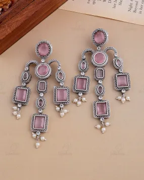 Nitara Dangler Earring